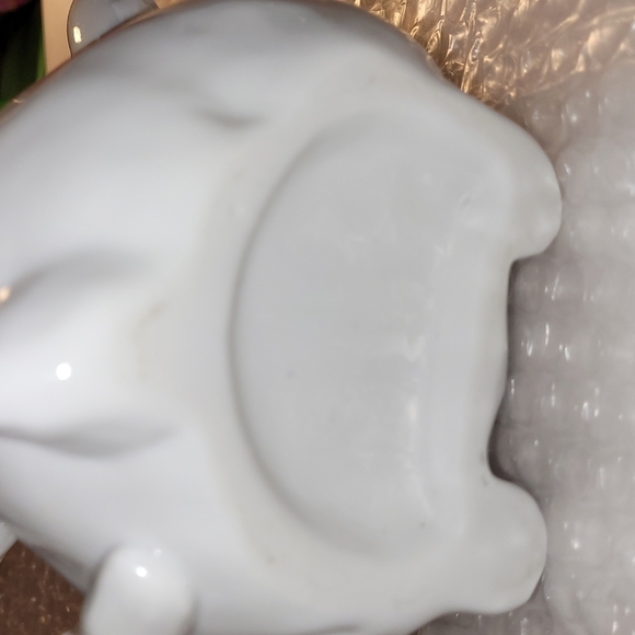 Bunny Rabbit and Rose's Teapot 🫖 - Picture 10 of 12